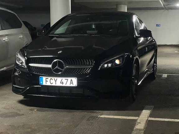 Mercedes-Benz CLA180 6 of 13