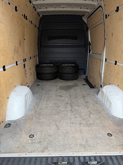 Volkswagen Crafter 35 5 of 5