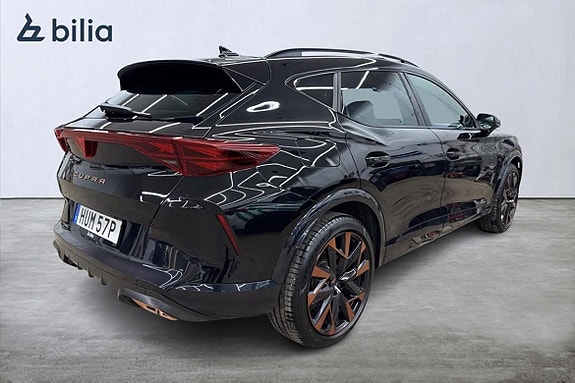 Cupra Formentor e-HYBRID 3 of 5
