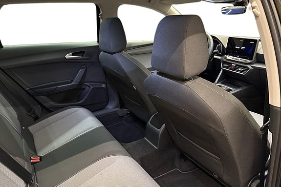 Seat Leon 11 of 15
