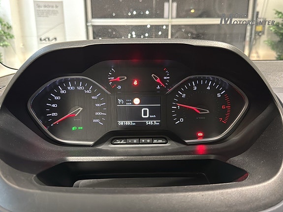 Peugeot Rifter 10 of 15