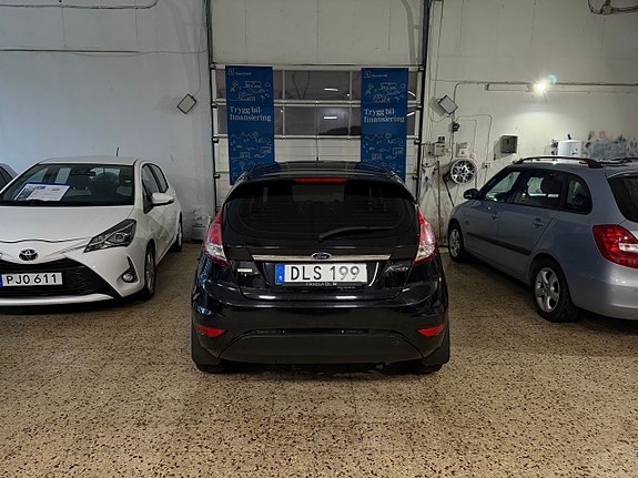 Ford Fiesta 11 of 11