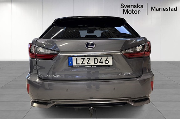Lexus RX450h 5 of 5