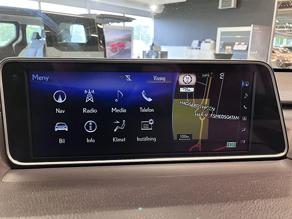 Lexus RX450h 22 of 22