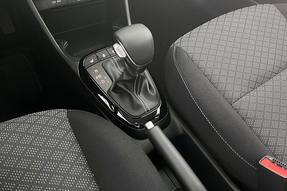 Kia Picanto 15 of 18