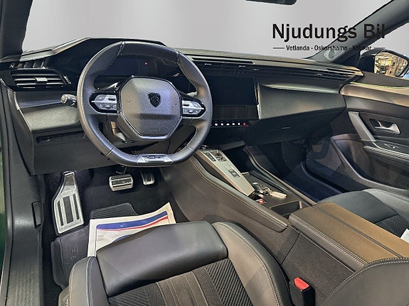 Peugeot 308 8 of 9