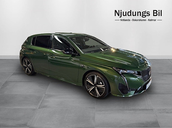Peugeot 308 4 of 9