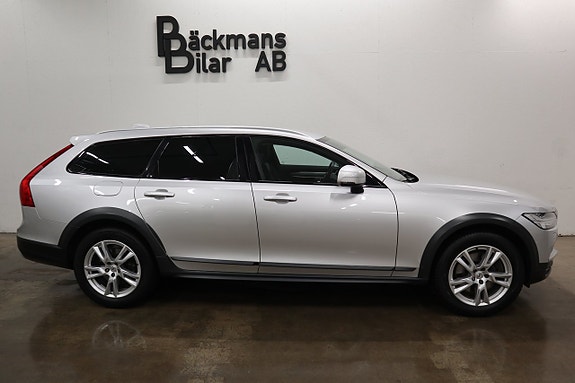 Volvo V90 Cross Country 5 of 5