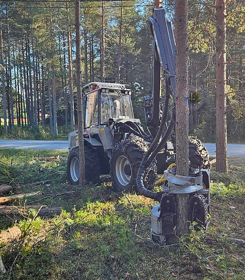 Vimek 404 T8 Skördare