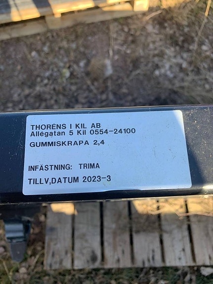 Gummiskrapa 2,4 m SMS-fäste 2 of 3