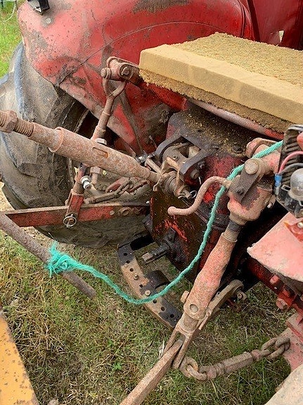 Traktor McCormick International 4 of 5
