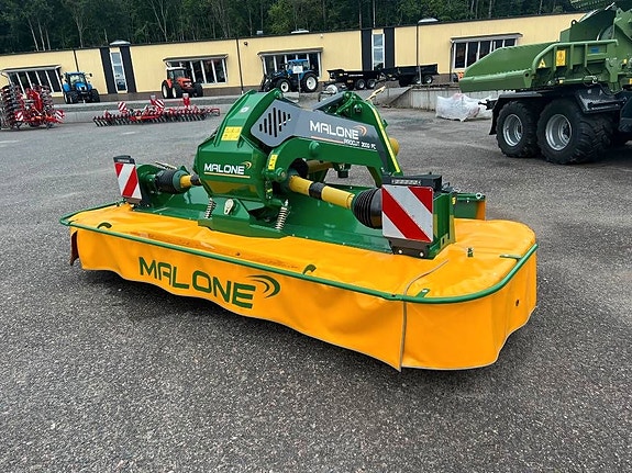Malone 3000 front slåtterkross 2 of 6