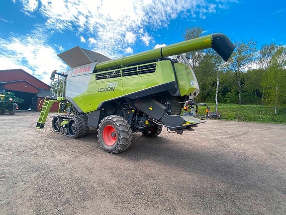CLAAS Lexion 760 7 of 24
