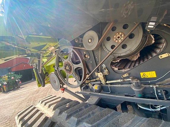 CLAAS Lexion 760 11 of 24