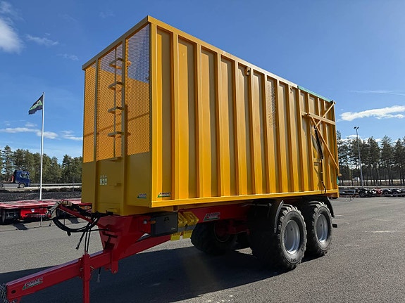 Hakarps - 26 tons ensilage kärra 710/50R26,5" växelflak 5 of 12