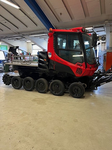 Pistenbully 400 ParkPro [säljs för kunds räkning]