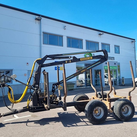 Obs pris 80 000 kr + moms Mowi 2453 skogsvagn