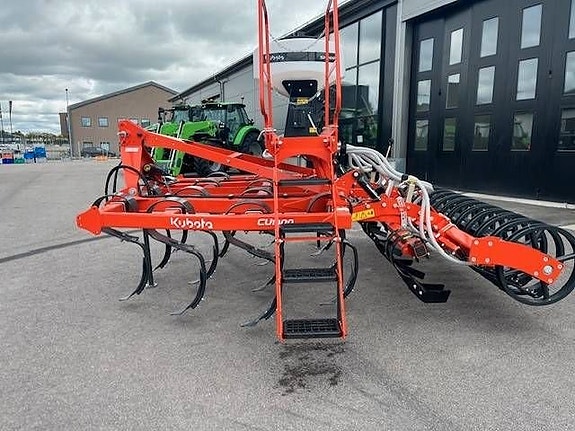 Kubota CU 1300 9 of 9