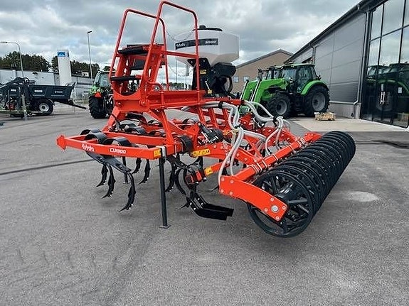 Kubota CU 1300 7 of 9