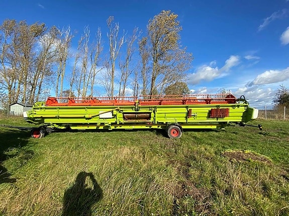 CLAAS Lexion 770 TT 9 of 13
