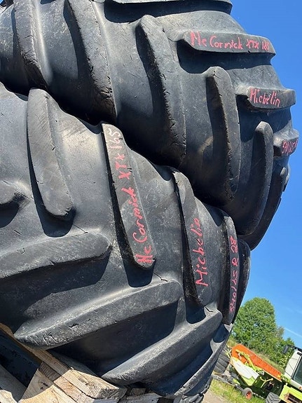 Michelin 650/65R38  540/65R28 till Case , MC Cormick 3 of 4
