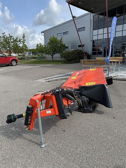 Kubota DM 1022 2 of 10