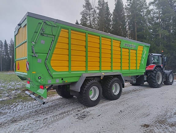 Joskin Silo-Space2 540D