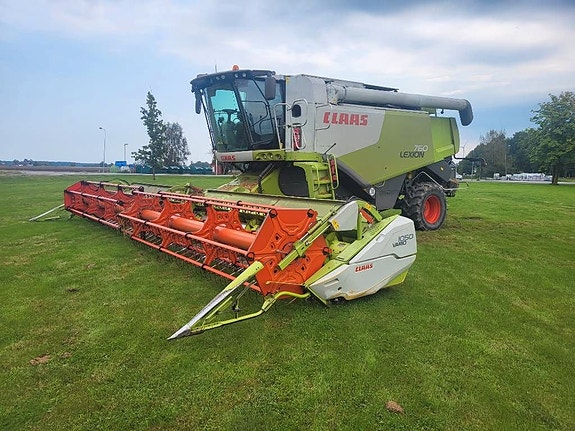 CLAAS Lexion 760