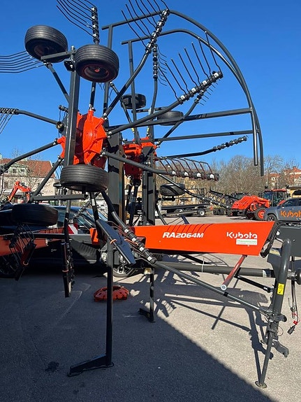Kubota RA2064M  Strängare dubbelrotor, buren 4 of 4