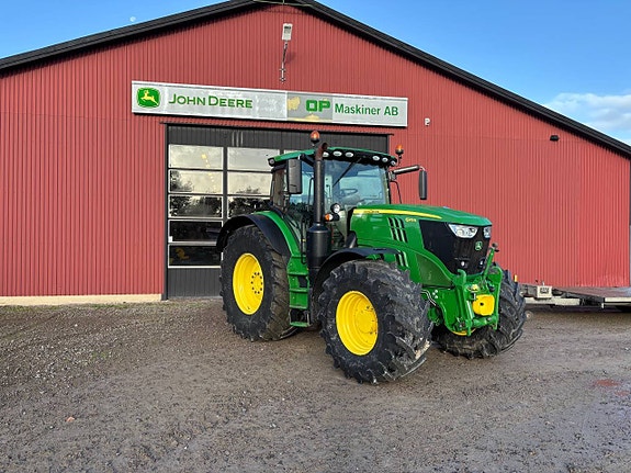 John Deere 6215R Ultimate Edition