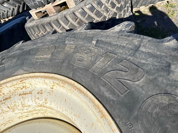 Goodyear 620/70R42 till New Holland / Ford 8670 5 of 5