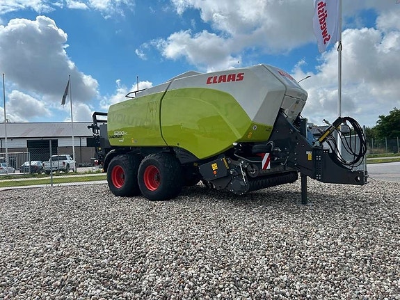 CLAAS Quadrant 5200 FC