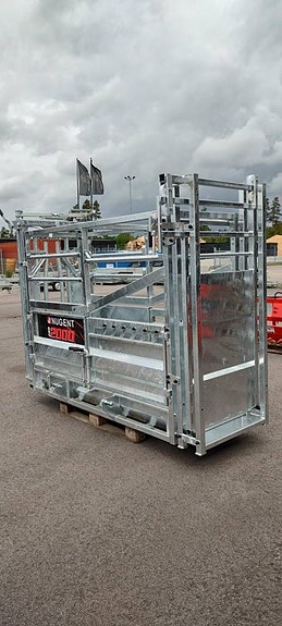 Behandlingsbås 2000