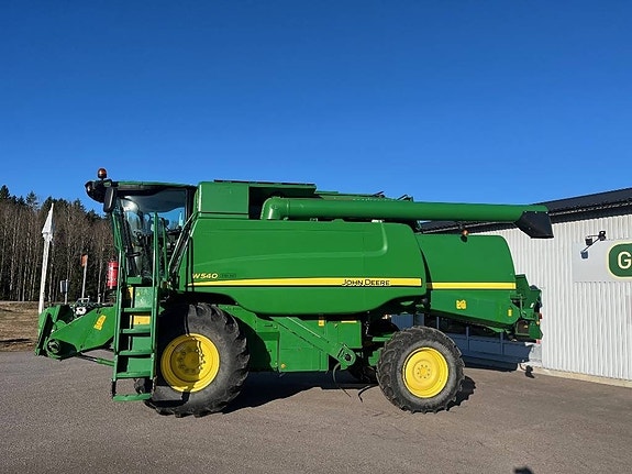 John Deere W540