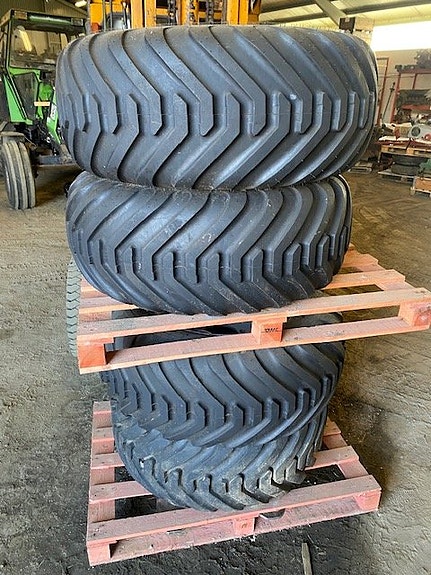 Nya hjul 400/55-22,5 16PR KAMPANJ