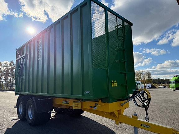 Hakarps - 20 tons ensilagekärra 710/45R22,5" 38m3 GUL / GRÖN 3 of 12