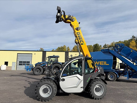 KRAFT maskinen Mini Agri DIECI teleskoplastare 26.6