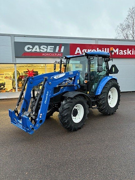 New Holland T4