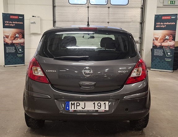 Opel Corsa 8 of 18