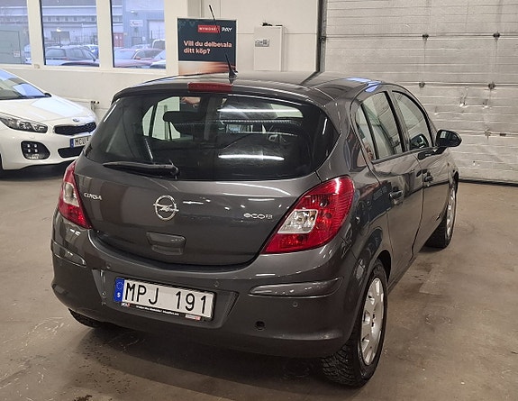 Opel Corsa 4 of 5