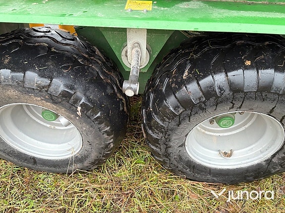 Rundbalspress, Inplastare - John Deere, Goweil G-990 15 of 15