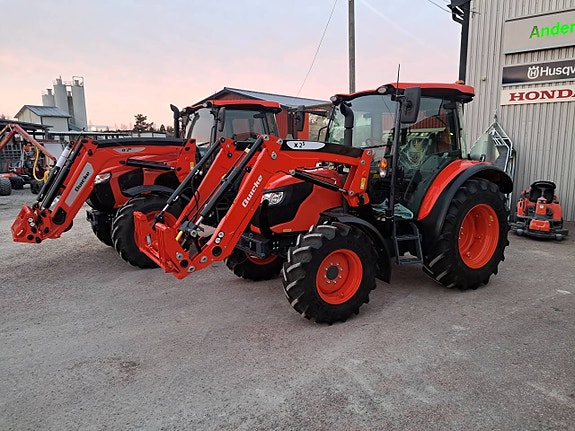 Kubota M4 med lastare 3 of 3