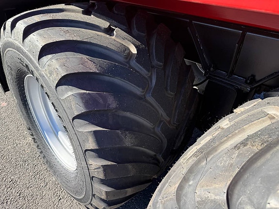 Hakarps - 20 tons ensilagekärra 710/45R22,5" 38m3 8 of 12