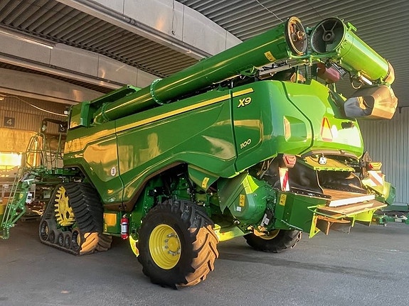 John Deere Tröska X9 1100 3 of 8