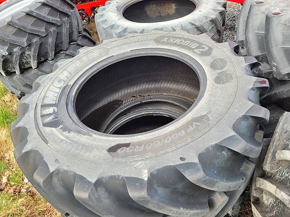 Michelin AXIOBIB 2 VF 600/60 R30
