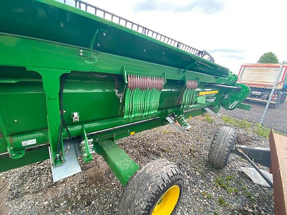 John Deere S790i 11 of 14
