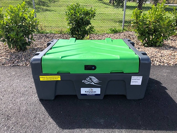 Älvestad-Tanken dieseltank låg modell 200 liter 3 of 3