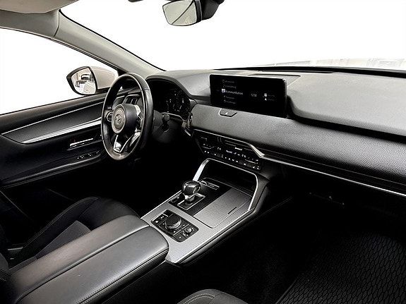 Mazda CX-60 13 of 17
