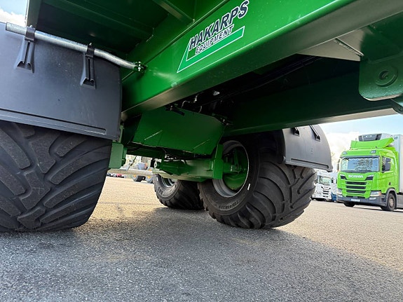 Hakarps - 20 tons ensilagekärra 710/45R22,5" 38m3 GRÖN  GRÖN 8 of 12