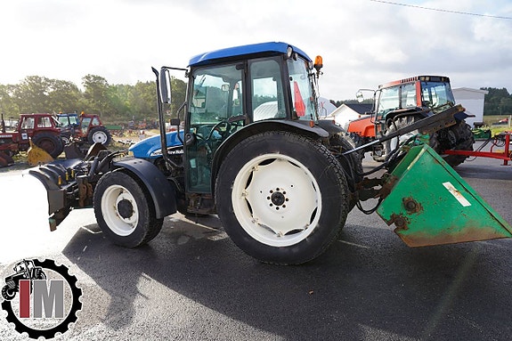 New Holland TN75D 2002 TBR301 5 of 12
